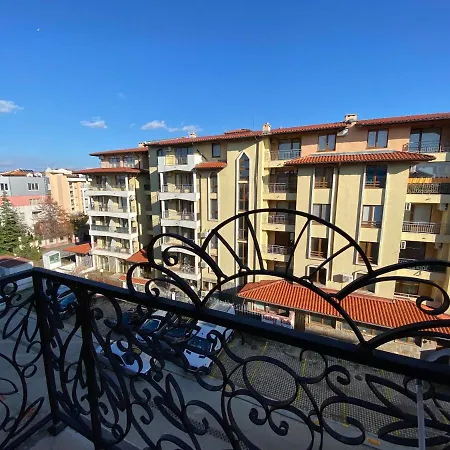 Messembria B504 Sunny Апартаменты *