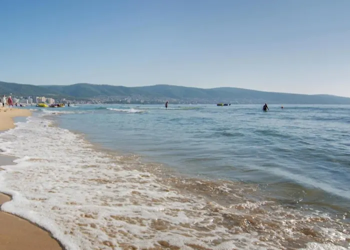 Апартамент Messembria B504 Sunny